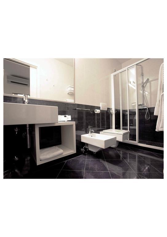 Single Room,1216840018:JPEG